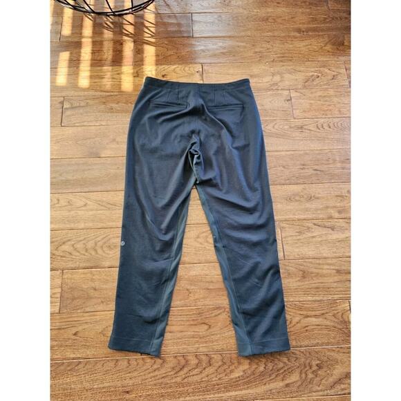 Lululemon Dark Green Stretch Utility Pants Women's Size 8 - Picture 9 of 11